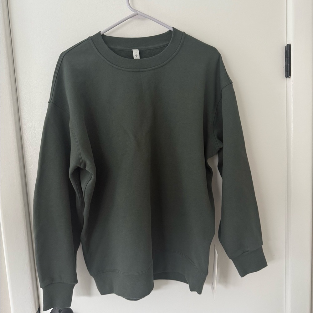 NWT Lululemon Perfectly Oversized Crew Size 4 Smoked Spruce